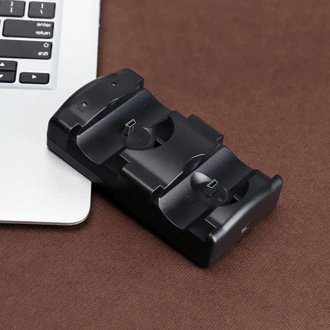 Powerful PS3 Double Charger Keeps Controllers Ready - GetGadgets