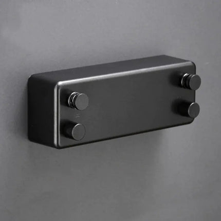 Retractable Clothes Line - GetGadgets